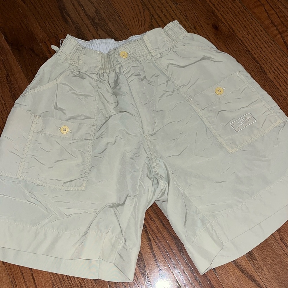 Aftco Fishing Shorts size 28 pale yellow nylon